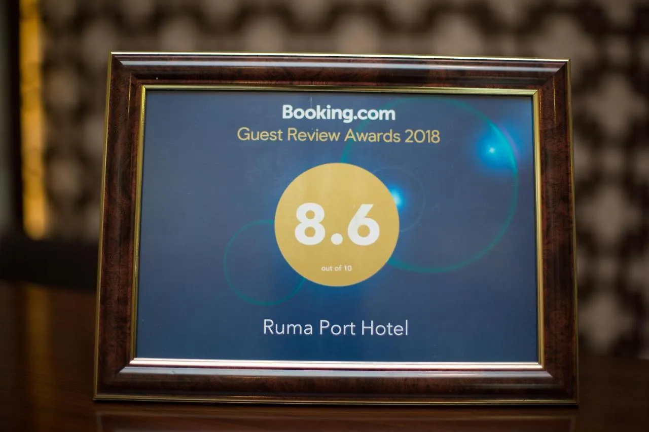 באקו Ruma Port Hotel